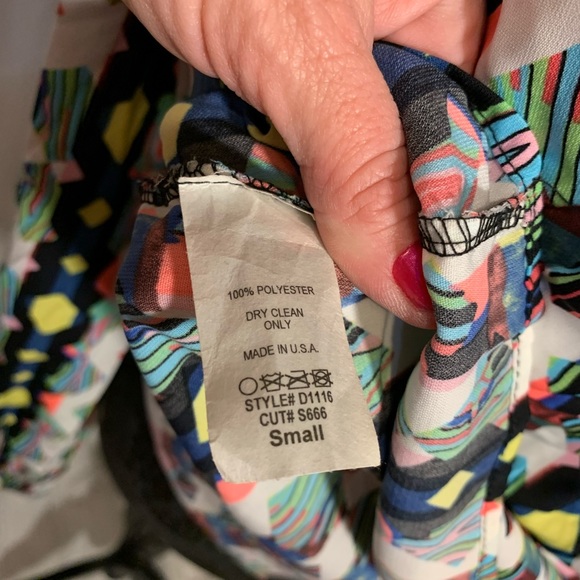 Multi colored short SAGE dress - Picture 8 of 9